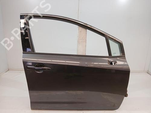 Used Right front door Right front door 33676797 33676797