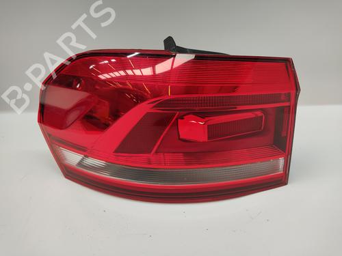 Venstre baglygte VW TOURAN (5T1) [2015-2025]  28128667