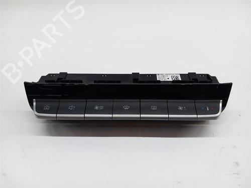 climate-control-mg-mg-zs-suv-azs1-2017-34555357 main image