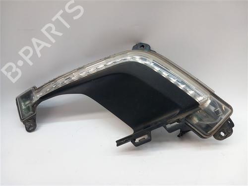 Used Right daytime light Right daytime light 39496402 39496402