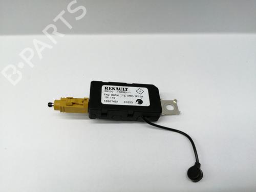 Antenne/Base RENAULT KADJAR (HA_, HL_) 1.6 dCi 130 (HLA4) (130 hp) 15509944