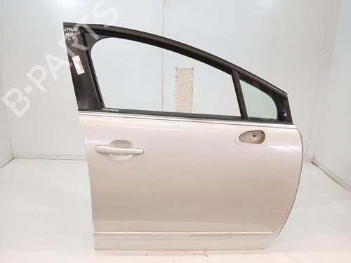 Used Right front door Right front door 38415375 38415375