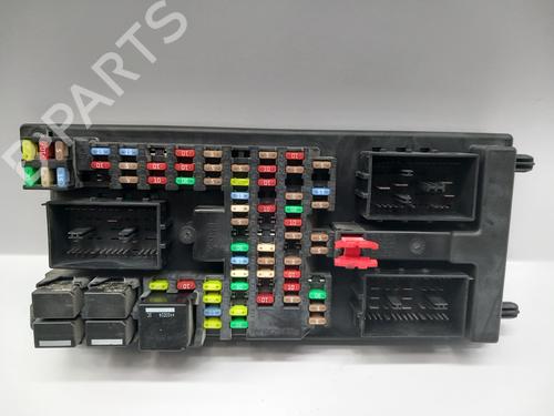 Used Fuse box LAND ROVER DISCOVERY IV (L319) 3.0 TD 4x4 (245 hp) 16538985