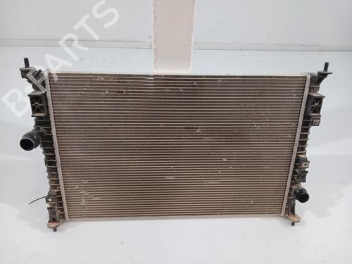 Used Water radiator Water radiator PEUGEOT 3008 II SUV (MC_, MR_, MJ_, M4_) [2016-2026] 35905219 35905219