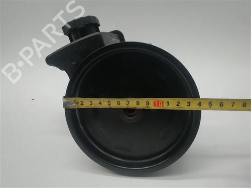 Used Steering pump Steering pump MERCEDES-BENZ C-CLASS Coupe (CL203) C 180 Kompressor (203.746) (143 hp) 16583798 16583798