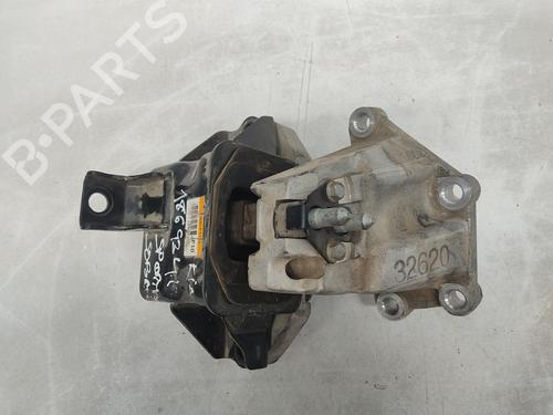 Engine mount KIA SPORTAGE III (SL) [2009-2024]  18109147