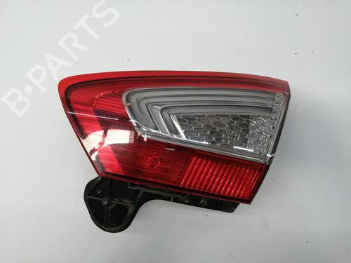 Used Right tailgate light FORD MONDEO IV (BA7) 2.0 TDCi (163 hp) 28094617