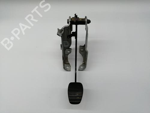 Used Break pedal OPEL VIVARO A Van (X83) [2001-2015]  24653349