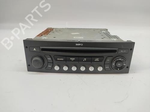 Used Radio Radio CITROËN C3 I (FC_, FN_) 1.1 i (60 hp) 33462184 33462184