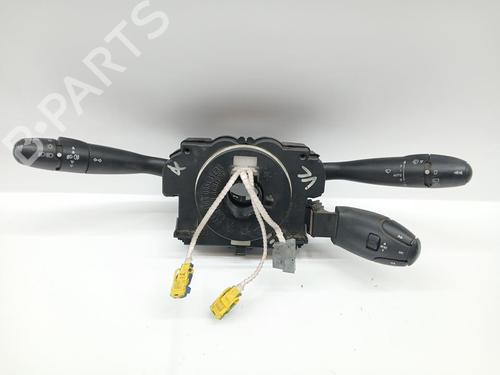 Hovedlysbryter Hovedlysbryter PEUGEOT 206 Hatchback (2A/C) 1.1 i (60 hp) 37584409 37584409