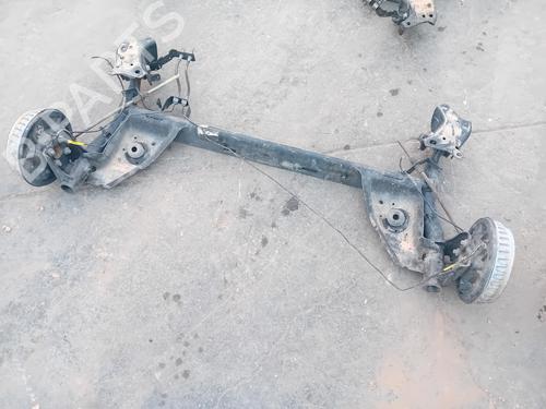 Used Rear axle RENAULT CLIO IV (BH_) [2012-2021]  28157320