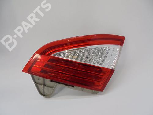Used Right tailgate light Right tailgate light FORD MONDEO IV (BA7) 2.0 TDCi (140 hp) 10254677 10254677