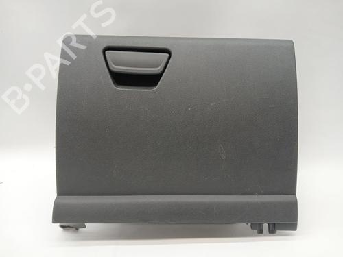 Used Glove box Glove box 38253002 38253002