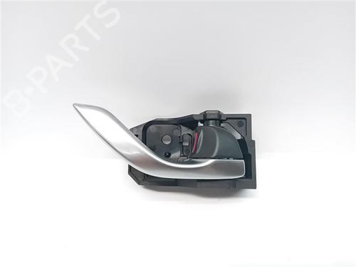 Used Rear right interior door handle Rear right interior door handle 19136903 19136903