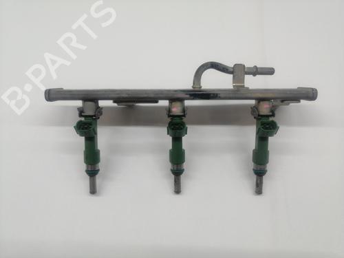 Used Injection rail DACIA SANDERO II [2012-2025]  21138811