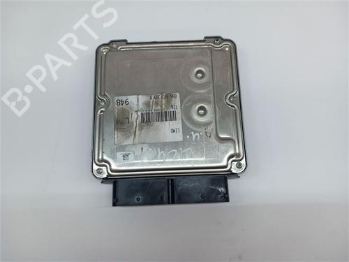 engine-control-unit-ecu-audi-a4-b9-8w2-8wc-2015-39468179 main image