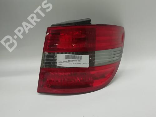 Used Right taillight Right taillight MERCEDES-BENZ B-CLASS Sports Tourer (W245) B 180 CDI (245.207) (109 hp) 10699186 10699186