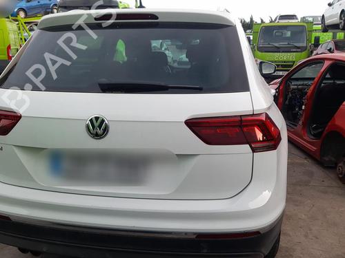 Right tailgate light VW TIGUAN (AD1, AX1) | BP31361910C80