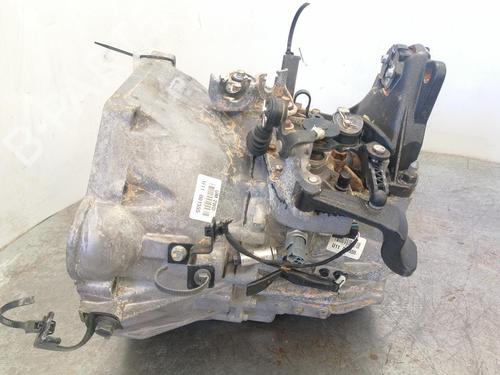 Gearbox KIA SORENTO III (UM) | BP32204738M3