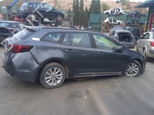 Used Parts TOYOTA AURIS Estate (_E18_) 1.8 Hybrid (ZWE186_, ZWE186R, ZWE186H) (136 hp) 4268200