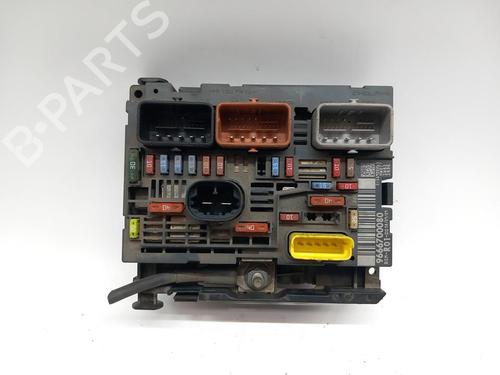 Used Fuse box Fuse box CITROËN C4 Picasso I MPV (UD_) 2.0 HDi 138 (136 hp) 32700116 32700116