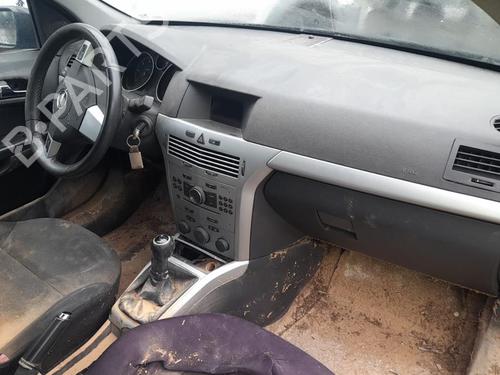 Right headlight OPEL ASTRA H (A04)  | BP29904272C29 