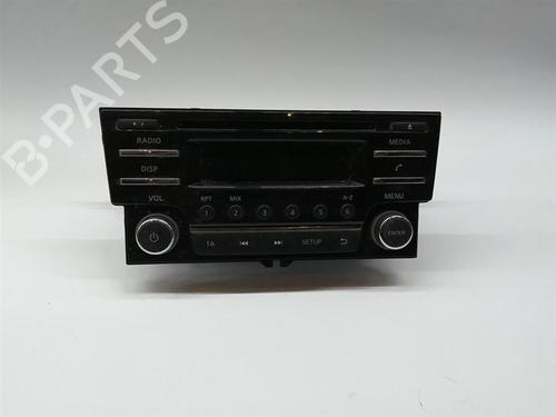 Used Radio Radio 31089781 31089781