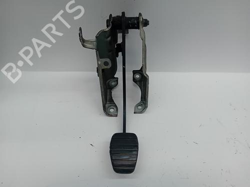 Used Break pedal Break pedal RENAULT TRAFIC II Bus (JL) 2.0 dCi 90 (JL00, JL01, JL0H, JL0M, JL0P, JL0S) (90 hp) 34620665 34620665
