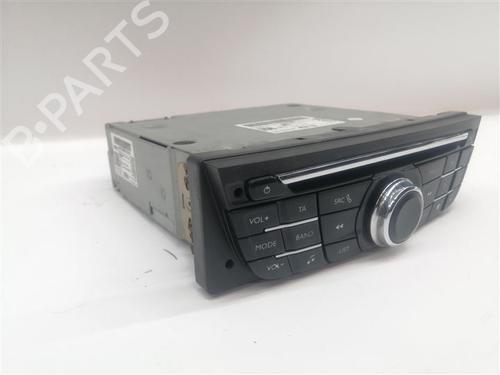Used Radio Radio 19580786 19580786