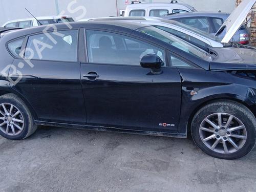 Left front door SEAT LEON (1P1)  | BP31160405C2 