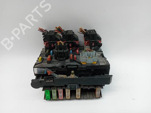 Used Fuse box Fuse box 38603655 38603655