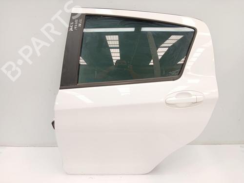 Used Left rear door TOYOTA YARIS (_P13_) 1.5 Hybrid (NHP130_, NHP130) (101 hp) 29610677