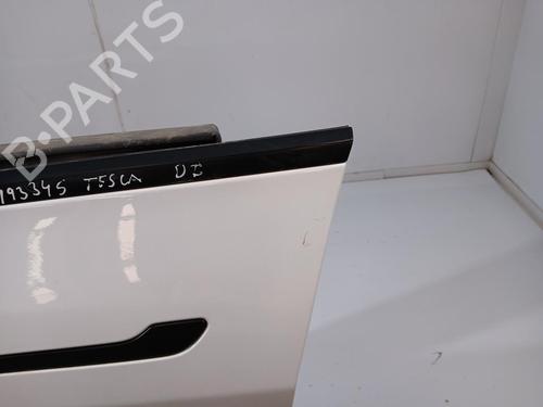 Left front door TESLA MODEL Y (5YJY)  | BP30321337C2 