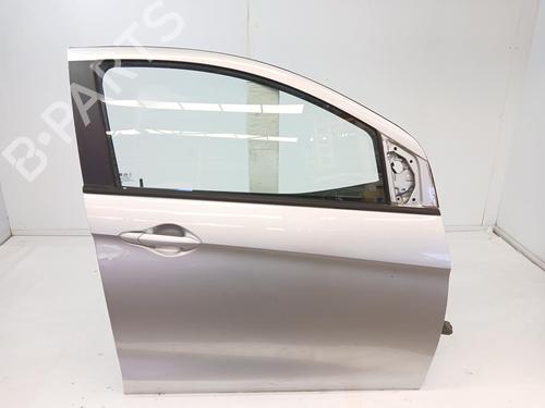 Used Right front door Right front door 37182407 37182407