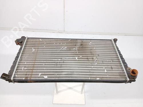 Used Water radiator Water radiator 37429140 37429140