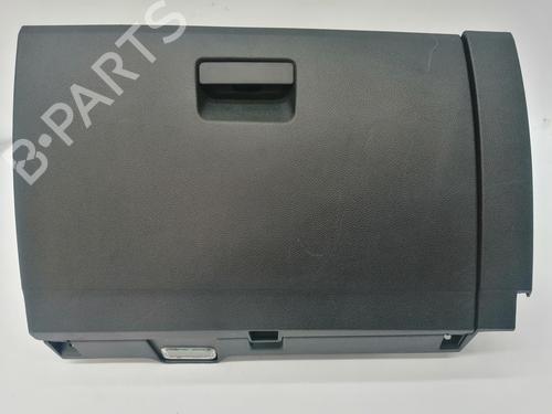 Used Glove box SEAT IBIZA V (KJ1, KJG) 1.0 TSI (115 hp) 17835771