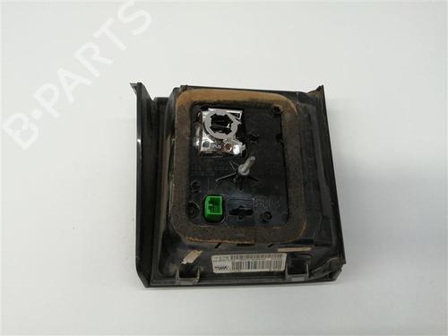 Left tailgate light LAND ROVER DISCOVERY SPORT (L550) 2.0 D 4x4 | BP26961624C79 - Image 2