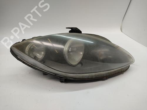 Used Right headlight Right headlight SEAT LEON (1P1) [2005-2013] 33793229 33793229