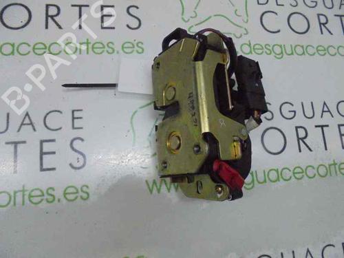 Used Tailgate lock CHRYSLER VOYAGER IV (RG, RS) 2.4 (147 hp) 5524205