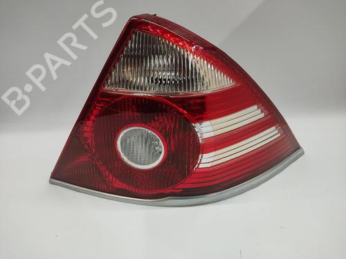 Used Right taillight Right taillight FORD MONDEO III (B5Y) 2.2 TDCi (155 hp) 33810105 33810105