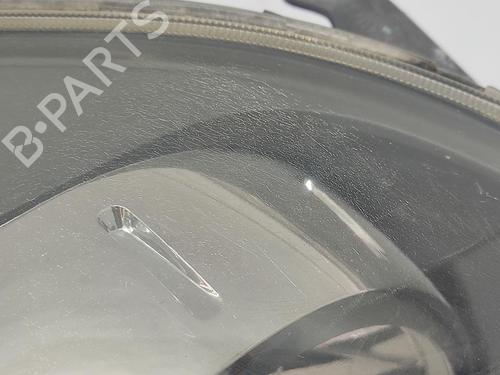 Right headlight FORD FIESTA V (JH_, JD_) 1.4 TDCi | BP30927715C29