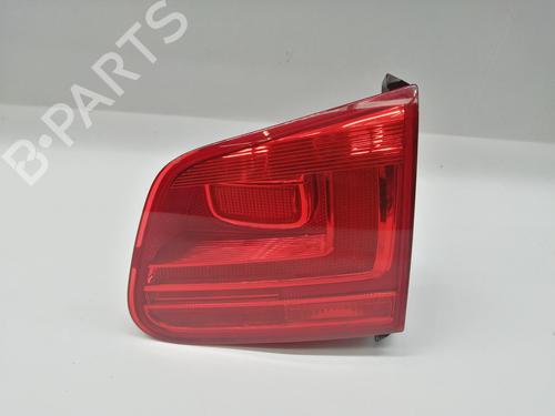 right-tailgate-light-vw-tiguan-5n_-20-tdi-5n0945096q-5n0945094g-2007-2008-2009-2010-2011-2012-2013-2014-2015-2016-2017-2018-21062773 main image