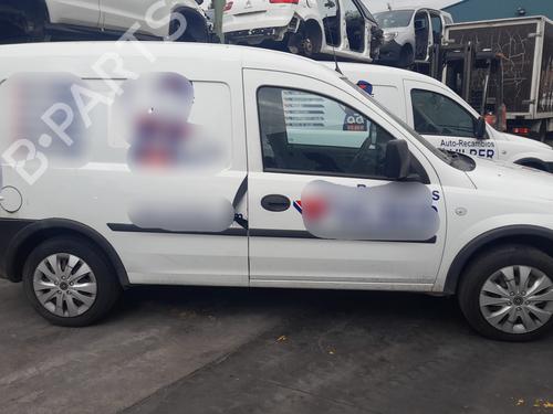 Right taillight OPEL COMBO Box Body/MPV 1.3 CDTI 16V | BP10103659C35 