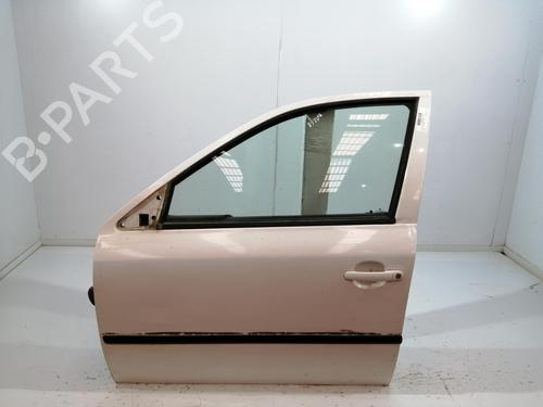 Used Left front door SKODA OCTAVIA I (1U2) 1.9 TDI (100 hp) 28099034