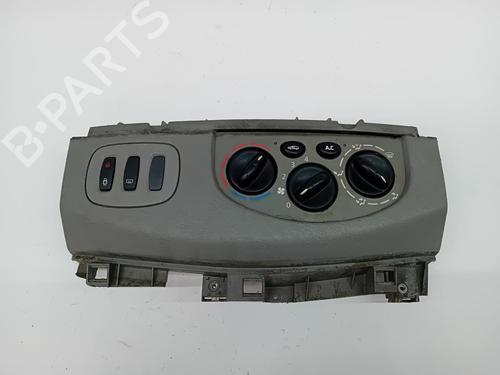 Used Climate control Climate control OPEL VIVARO A Van (X83) [2001-2015] 32999542 32999542