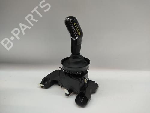 Used Gear lever MINI MINI (F56) Cooper SE / Electric (184 hp) 30440123