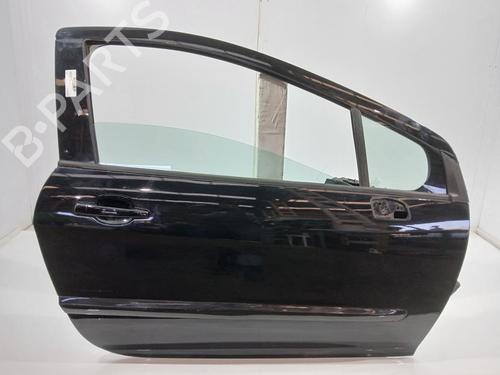 Used Right front door Right front door 37723764 37723764