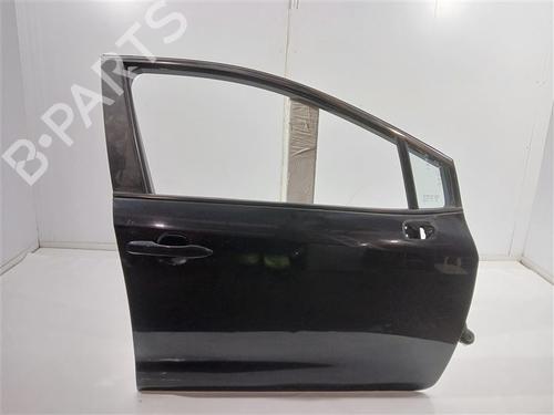right-front-door-toyota-corolla-hatchback-_e21_-_ea1_-_eh1_-2018-39699471 main image