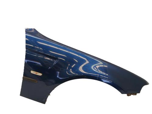 Used Right front fenders Right front fenders 37030393 37030393