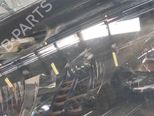 Left headlight SKODA KAMIQ (NW4) 1.5 TSI | BP28327744C28 - Image 2